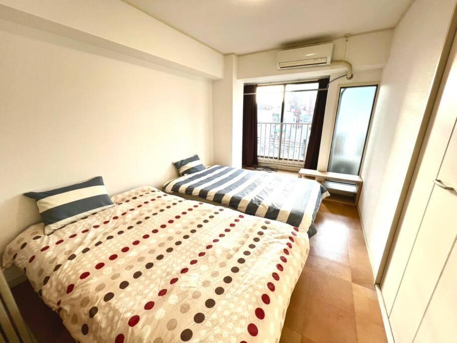 ２ Beds. Comfortable . Dotonbori / Kuromon Market. Osaka Exterior foto